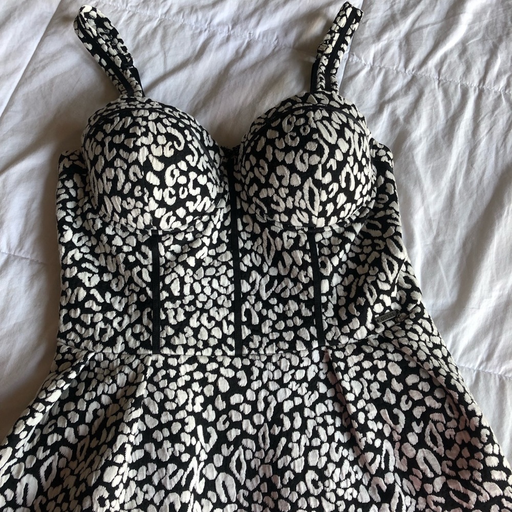 Black and white bra top shirt with straps